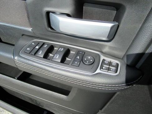 Used 2024 RAM 2500 Big Horn w/ Bed Utility Group image 18