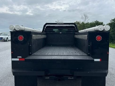 Certified 2024 Chevrolet Silverado 3500 LT w/ Convenience Package AWD/4WD image 10