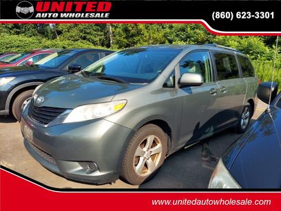 Used 2011 Toyota Sienna LE