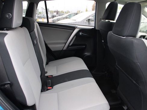 Used 2017 Toyota RAV4 XLE image 23