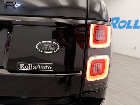 Used 2019 Land Rover Range Rover Supercharged AWD/4WD image 39