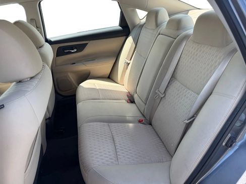 Used 2016 Nissan Altima 2.5 S w/ Power Driver Seat Package FWD image 15