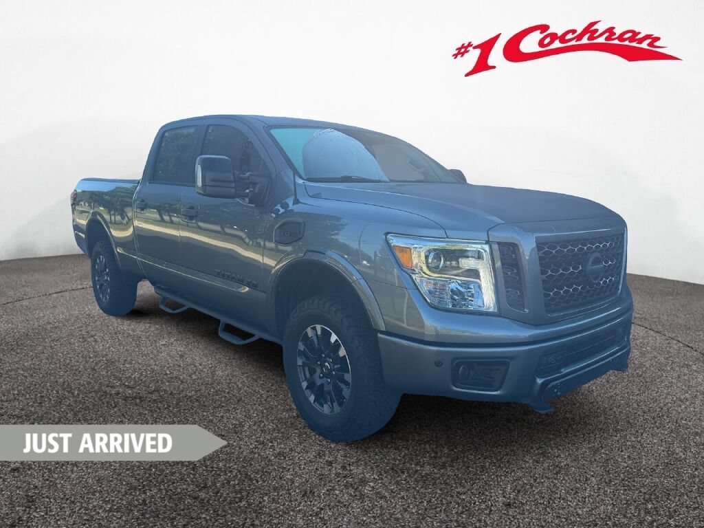 Used 2018 Nissan Titan PRO-4X w/ Pro-4x Convenience Package AWD/4WD image 1