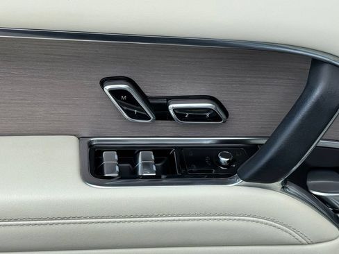 Certified 2023 Land Rover Range Rover SE AWD/4WD image 14