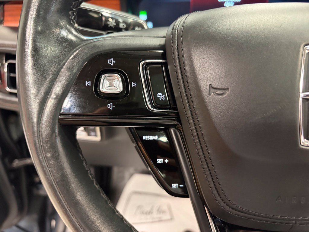 Used 2021 Lincoln Aviator Reserve w/ Equipment Group 202A AWD/4WD image 16