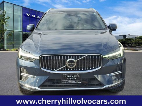 Certified 2023 Volvo XC60 B5 Plus image 2