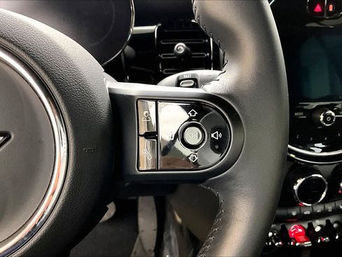 Used 2023 MINI Cooper Cooper image 46