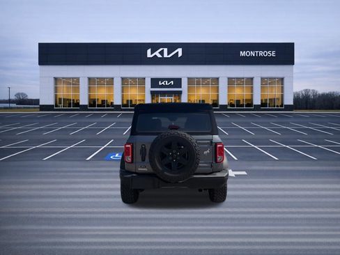 Used 2023 Ford Bronco Black Diamond AWD/4WD image 5