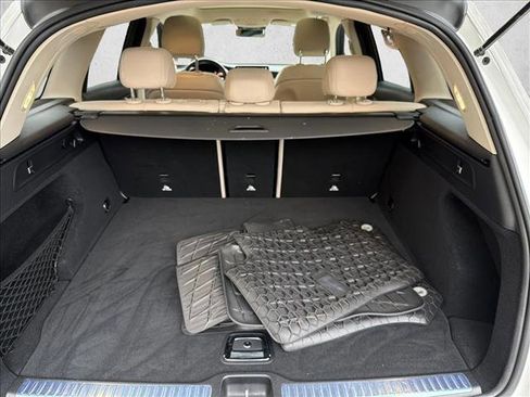 Used 2022 Mercedes-Benz GLC 300 4MATIC image 26