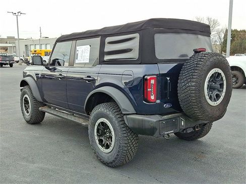 Used 2021 Ford Bronco Outer Banks w/ Sasquatch Package image 8