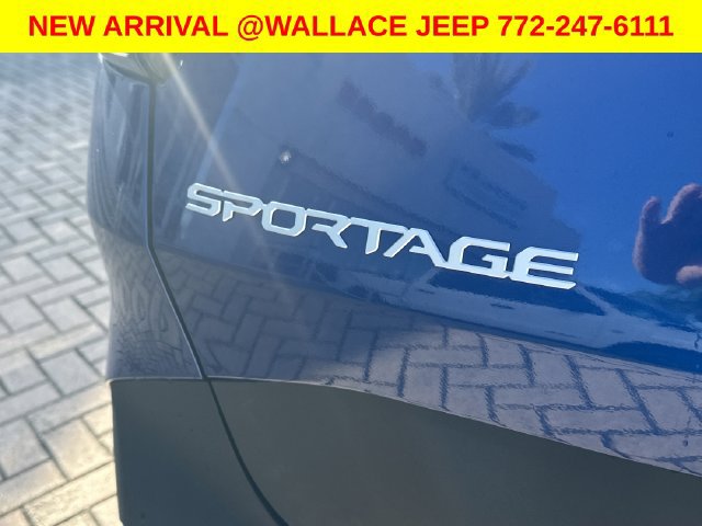 Used 2023 Kia Sportage EX FWD image 10