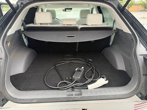 Used 2023 Hyundai Ioniq 5 Limited AWD/4WD image 34