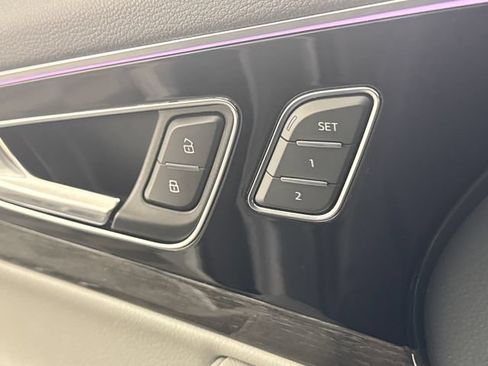 Used 2019 Audi Q7 3.0T Prestige AWD/4WD image 32