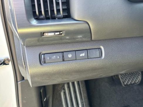 New 2026 Nissan Pathfinder Rock Creek AWD/4WD image 24