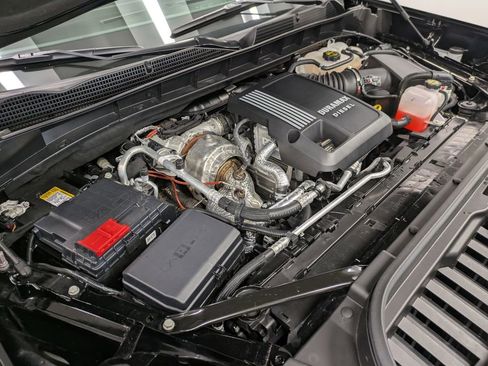 Used 2025 GMC Sierra 1500 AT4 w/ AT4 Premium Package image 31