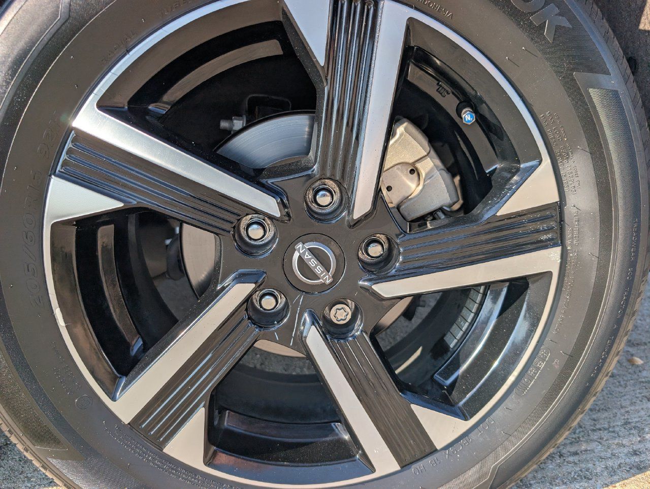 Certified 2025 Nissan Sentra SV w/ Trunk Package FWD image 7