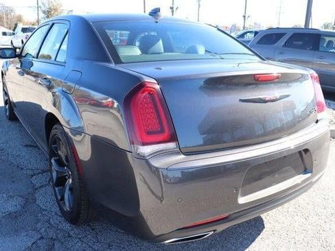 Used 2023 Chrysler 300 S image 6