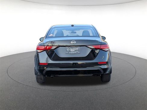 New 2025 Nissan Sentra SV image 6