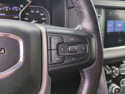 Used 2021 GMC Yukon Denali w/ Denali Premium Package AWD/4WD image 19