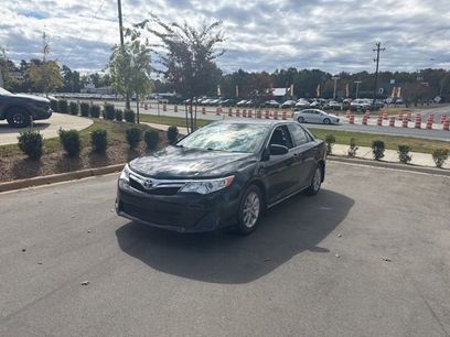 Used 2013 Toyota Camry LE