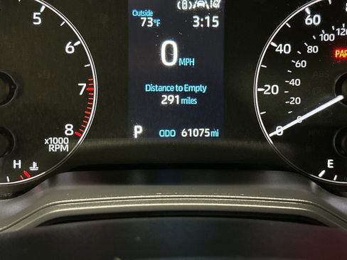 Used 2023 Toyota Corolla LE image 23