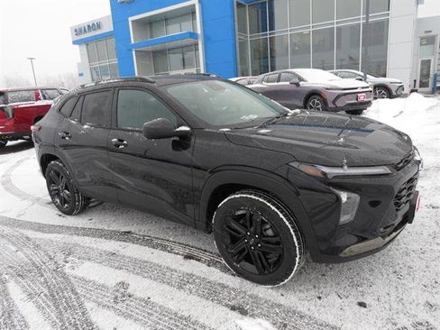 New 2026 Chevrolet Trax ACTIV w/ Driver Confidence Package image 3