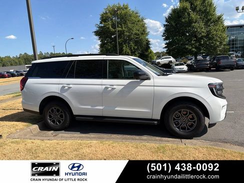 Used 2025 Ford Expedition Active AWD/4WD image 1