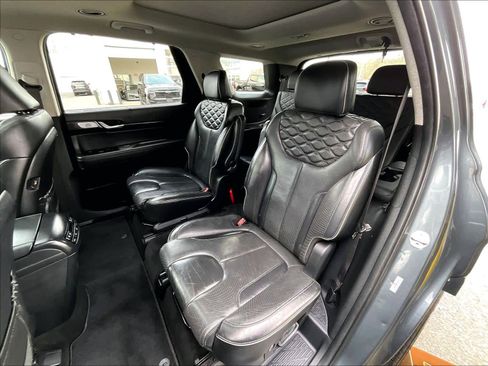 Used 2022 Hyundai Palisade Limited image 15