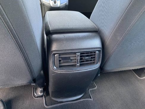 Used 2019 Honda CR-V LX image 33