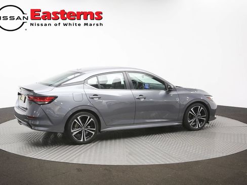 Used 2023 Nissan Sentra SR w/ SR Premium Package FWD image 43