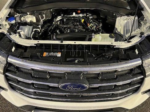 New 2026 Ford Explorer Active w/ Active Comfort Package image 36