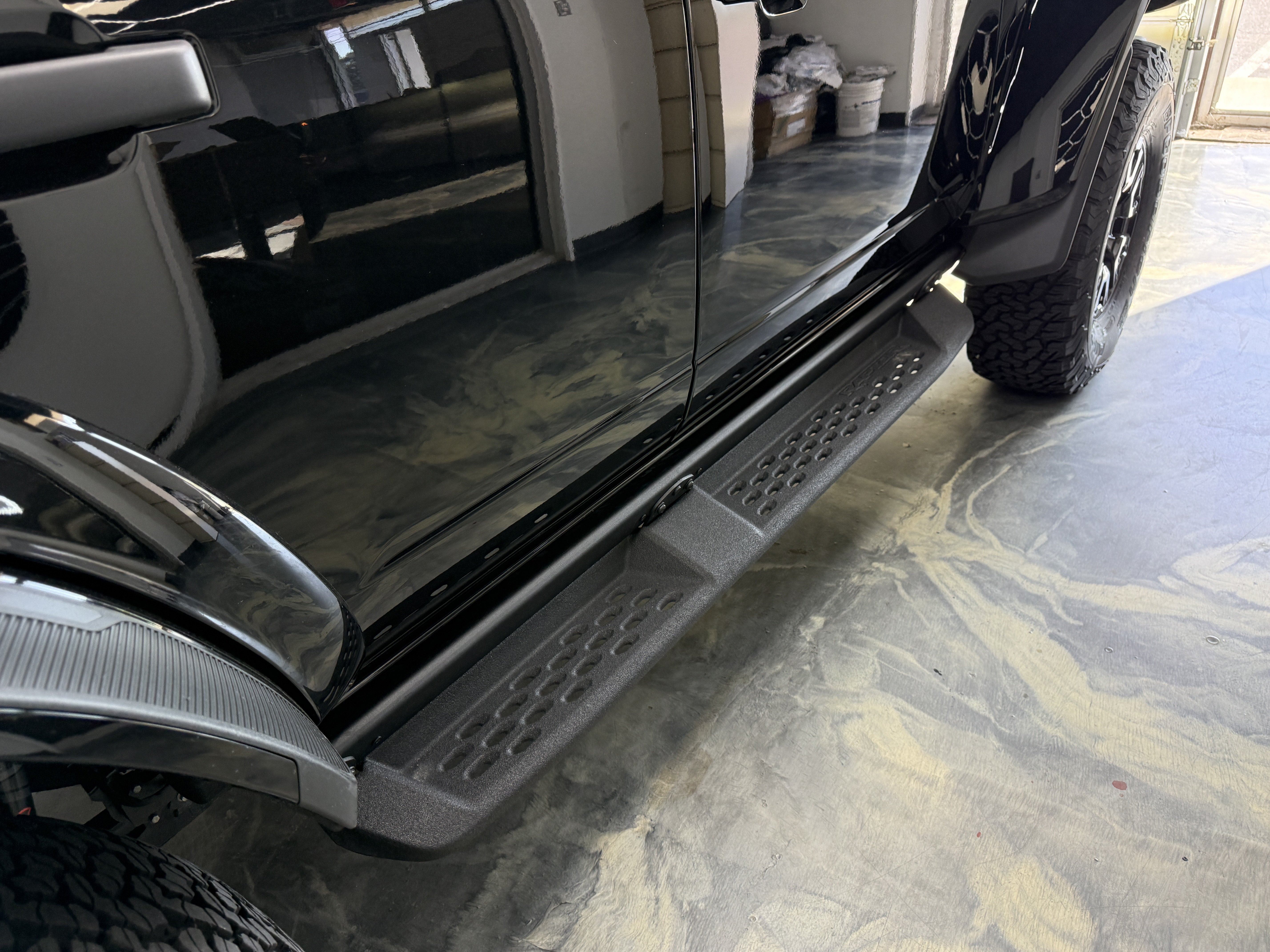 Used 2024 Ford Bronco Raptor w/ Interior Carbon Fibre Pack AWD/4WD image 40
