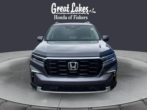 Used 2023 Honda Pilot Touring image 8
