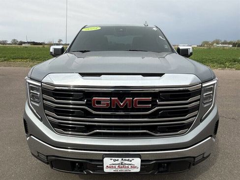 Used 2023 GMC Sierra 1500 SLT w/ SLT Convenience Package AWD/4WD image 12