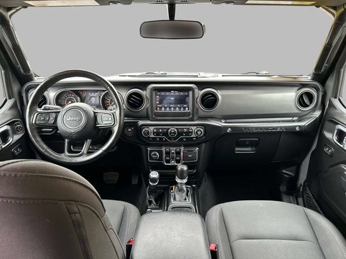 Used 2022 Jeep Wrangler Unlimited Sport AWD/4WD image 19