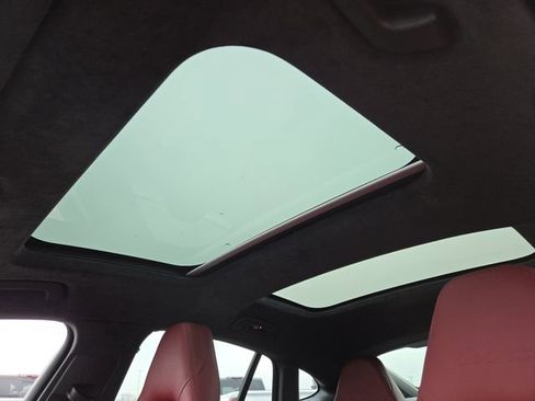 Used 2017 Porsche Panamera Turbo image 3