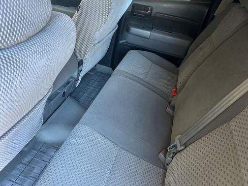 Used 2013 Toyota Tundra 2WD Double Cab w/ Tow Pkg image 4
