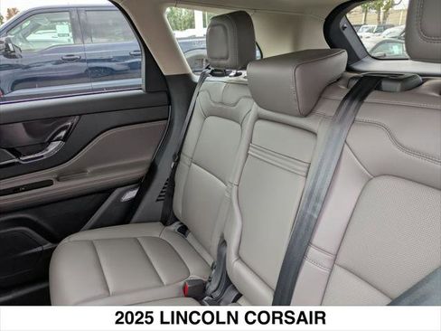 New 2025 Lincoln Corsair FWD w/ Equipment Group 101A image 13