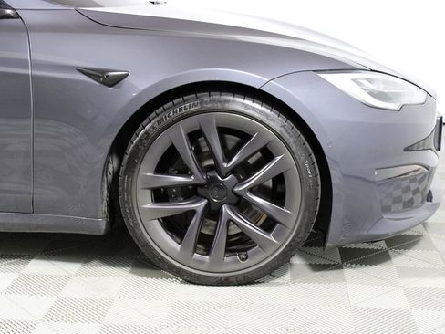 Used 2021 Tesla Model S Plaid image 39