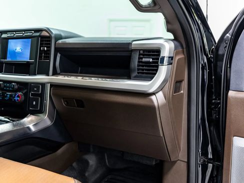 Used 2024 Ford F350 XL w/ 360-Degree Camera Package RWD image 33