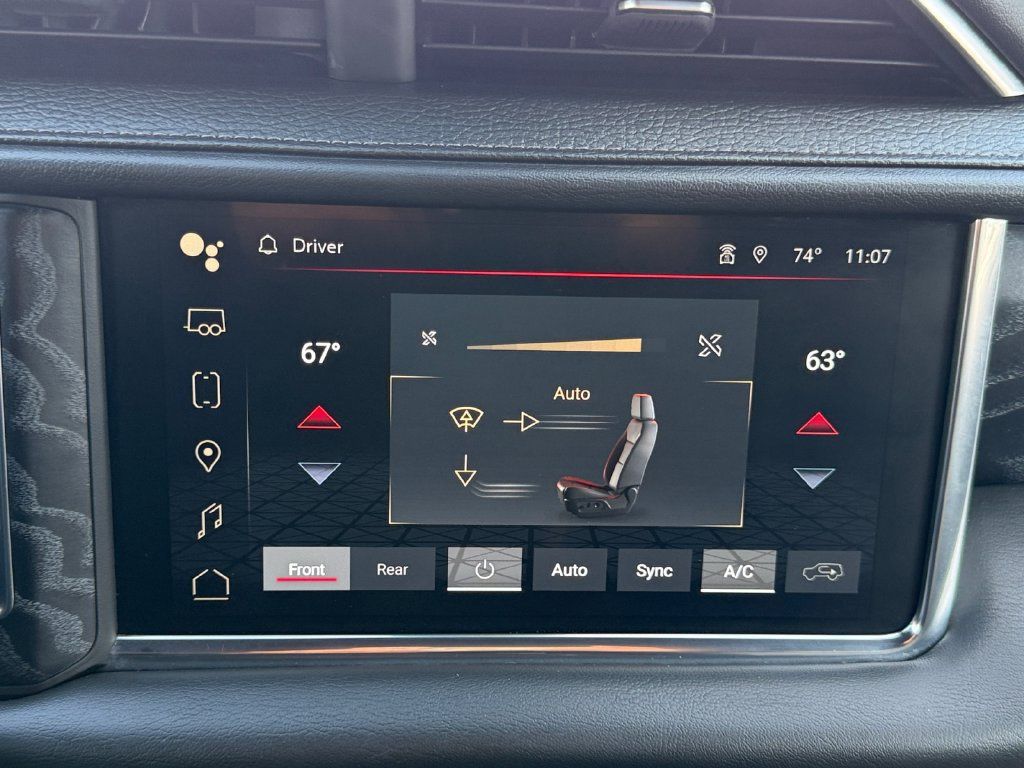 Used 2022 GMC Yukon XL Denali AWD/4WD image 16