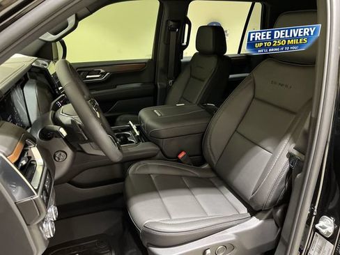 New 2026 GMC Yukon Denali w/ LPO, Floor Liner Package AWD/4WD image 18