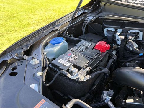 Used 2024 Ford Expedition Limited RWD image 40