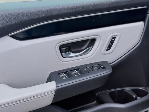 Certified 2023 Honda Pilot EX-L image 16