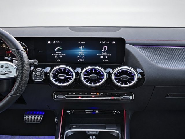 Used 2023 Mercedes-Benz GLA 250 image 27