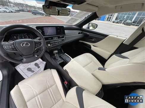 Used 2022 Lexus ES 350 Ultra Luxury image 19