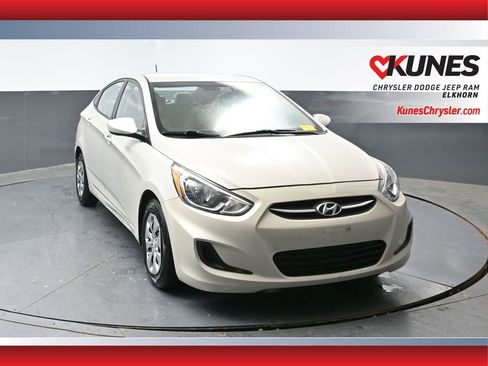 Used 2017 Hyundai Accent SE FWD image 1