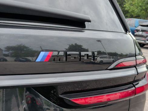 Certified 2024 BMW X7 M60i w/ Executive Package AWD/4WD image 11