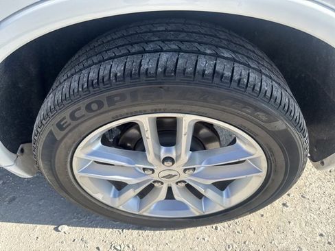 Used 2023 Dodge Durango GT image 13