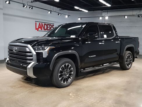 New 2026 Toyota Tundra Limited AWD/4WD image 3
